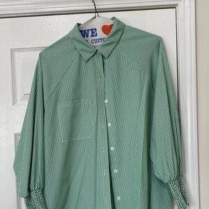Chic Green Striped Women's Button Down Shirt